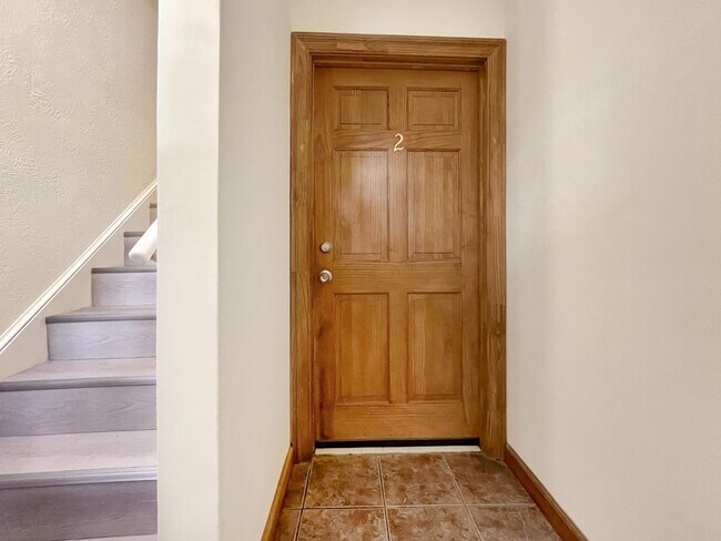 Building Photo - 1717 Trinidad Ave NE