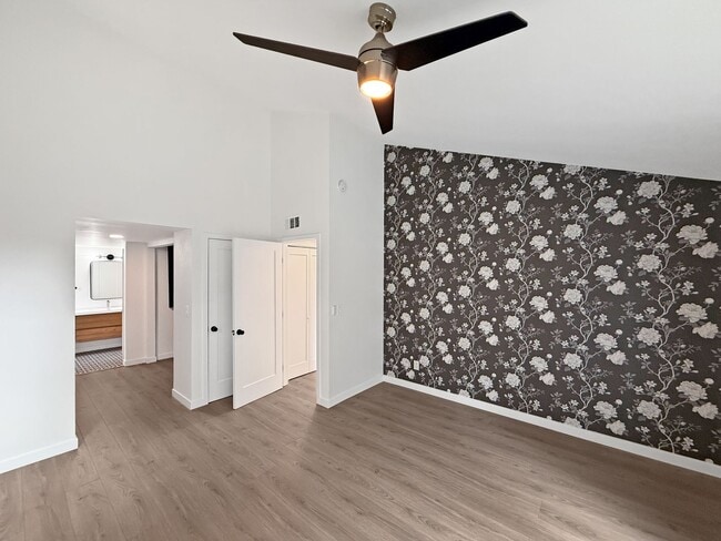 Building Photo - 3B/2BA Home in Encinitas Now Available for...
