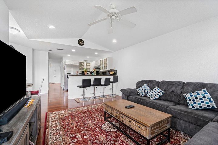 Building Photo - 139 Citrus Park Cir