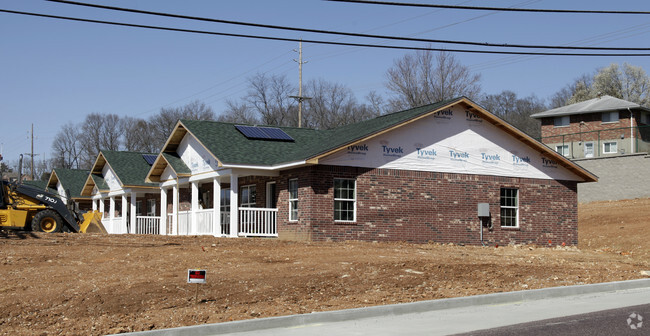 Building Photo - Water Crest Villas