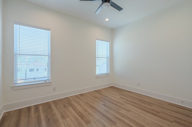 Building Photo - 1620 Ojeman Rd