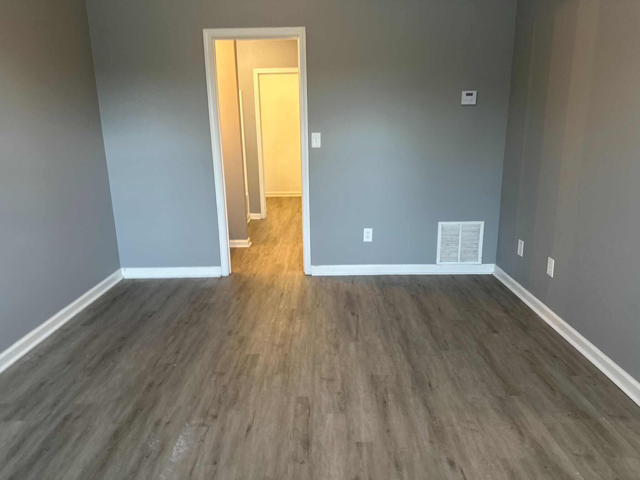 Building Photo - Room in House on Etheridge Dr NW