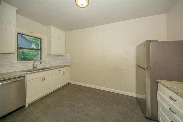Building Photo - 902 S Oak Cliff Blvd