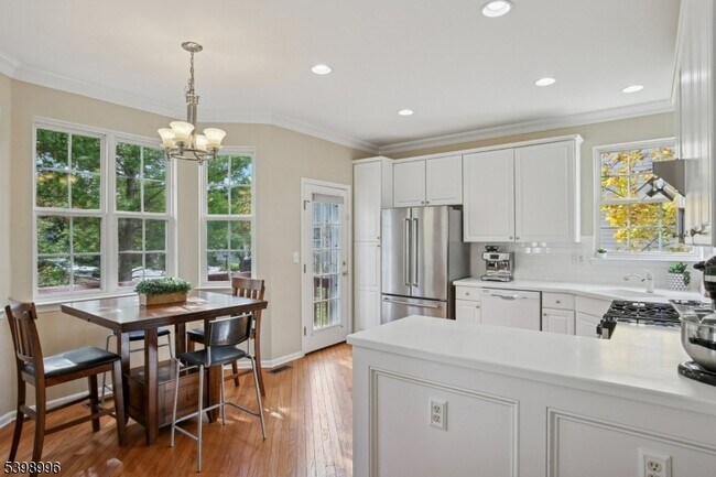 Building Photo - 12 Hansom Rd