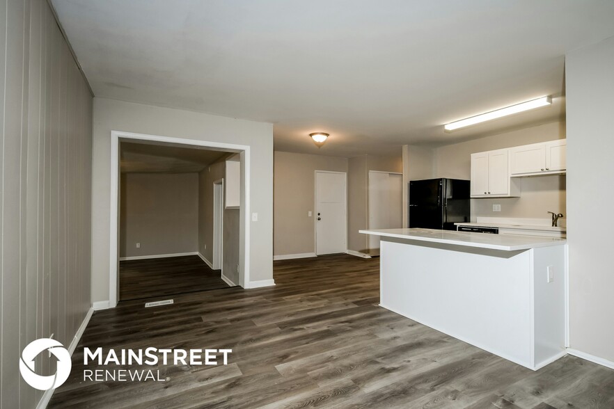 Building Photo - 1575 Loveland Dr