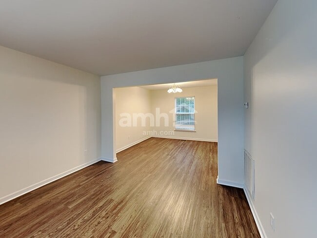 Building Photo - 1461 Timber Ridge Cir