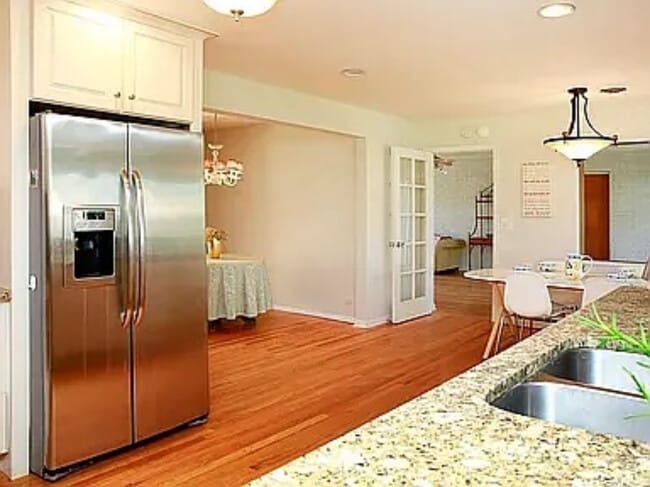 Building Photo - 3336 Overland Pass