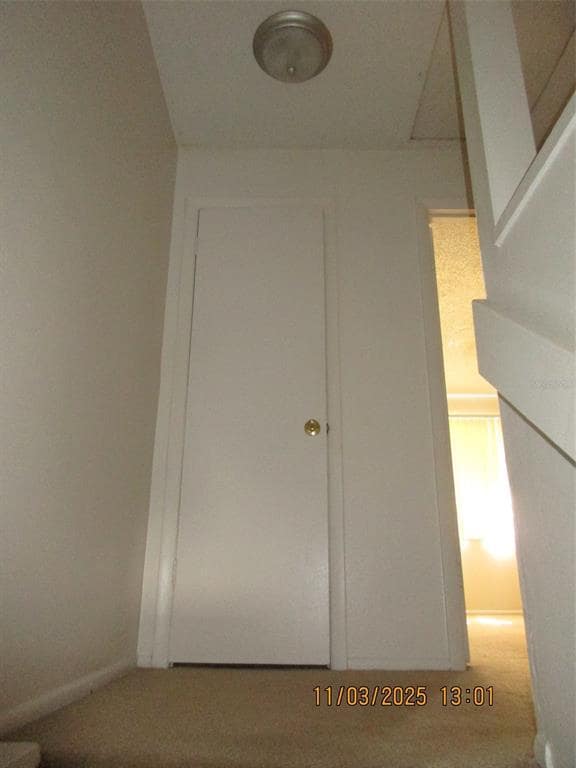 Building Photo - 291 Flower Ln