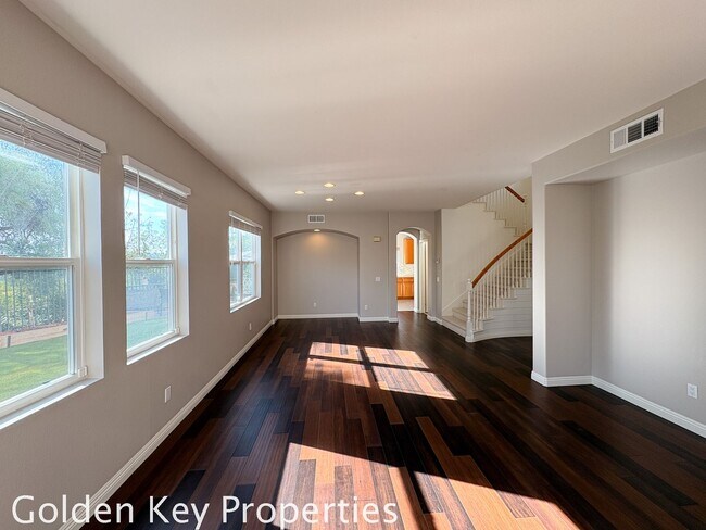 Building Photo - Welcome to this stunning home located in the desirable Rancho Carrillo neighborhood of Carlsbad!