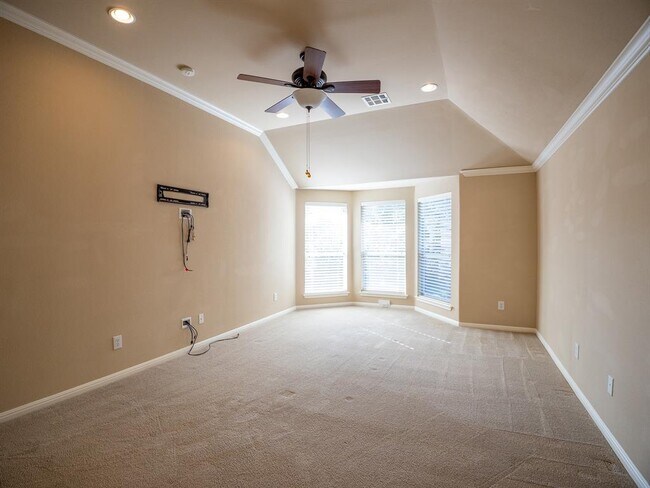 Building Photo - 5501 Fort Benton Dr