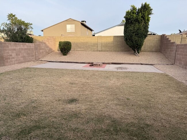 Building Photo - Glendale rental