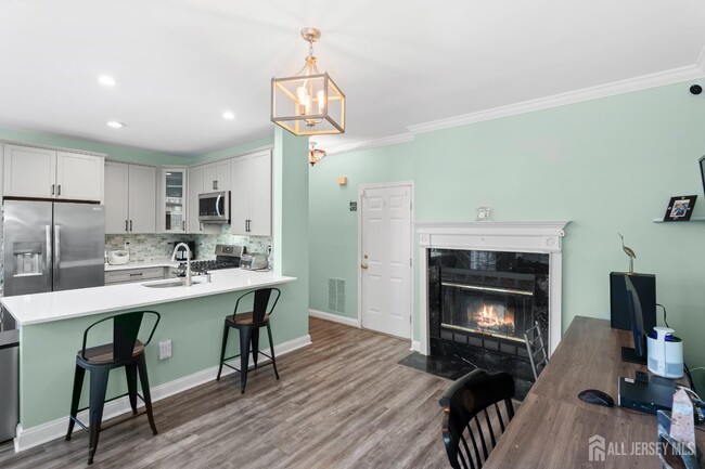 Building Photo - 54 Magellan Way