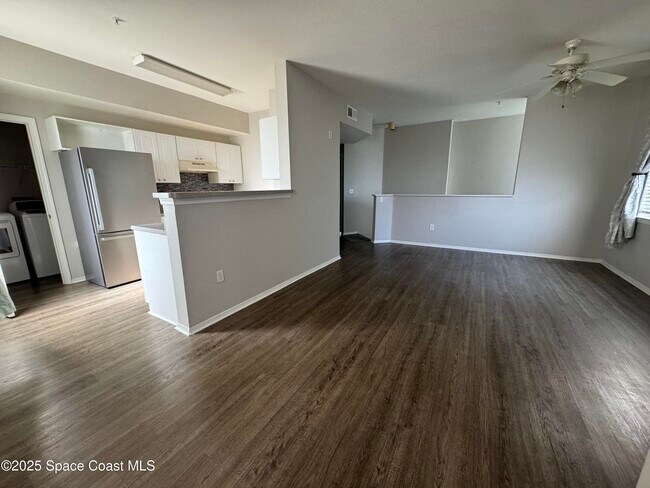 Building Photo - 5673 Star Rush Dr