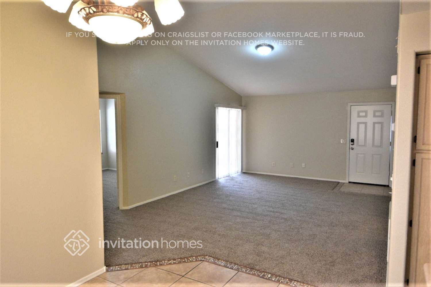 Building Photo - 7934 W Laurel Ln