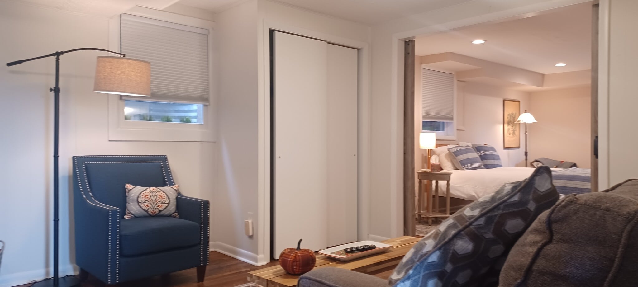 Building Photo - 402 13th ST NE