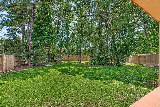 Building Photo - 11 Nestlewood Pl