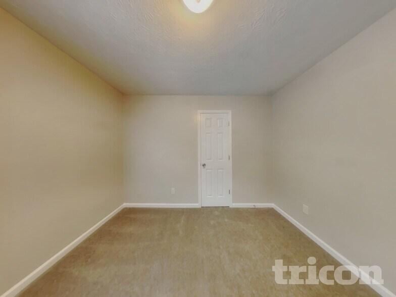 Building Photo - 5459 Somer Mill Rd