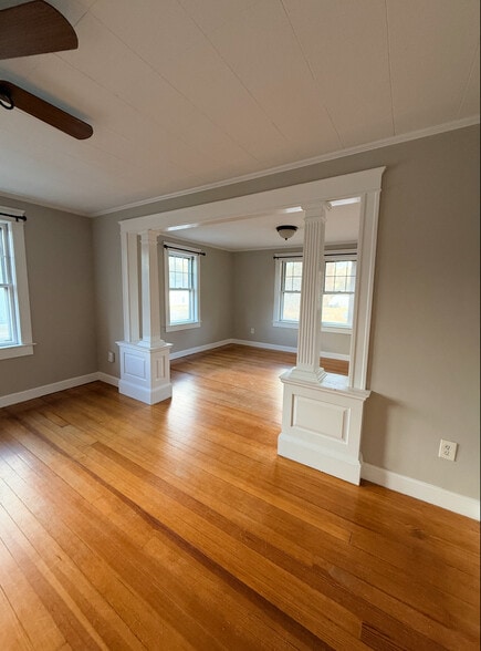 Building Photo - 260 Providence Rd