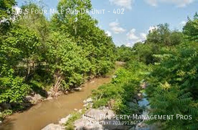 Building Photo - 4149 S Four Mile Run Dr