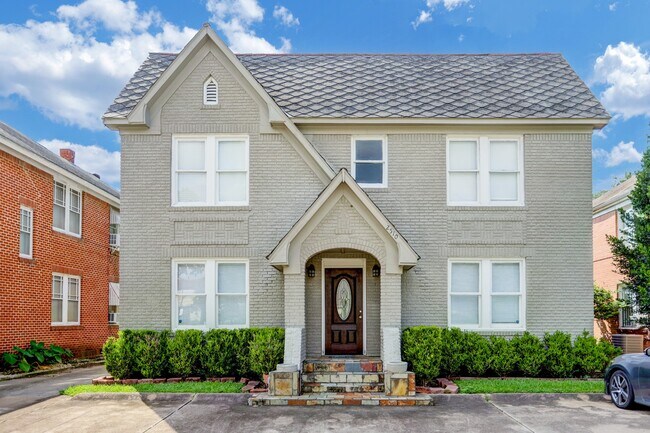 Primary Photo - 2510 Kingston St