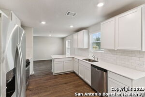 Building Photo - 22811 Tee Shot