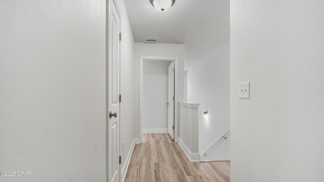 Building Photo - 7675 Shadow Lake Dr