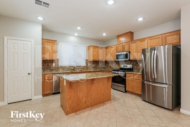 Building Photo - 6715 Sugarbird Ct