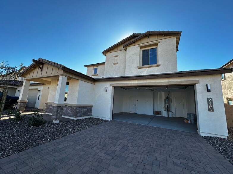 Building Photo - 21301 E Kingbird Dr