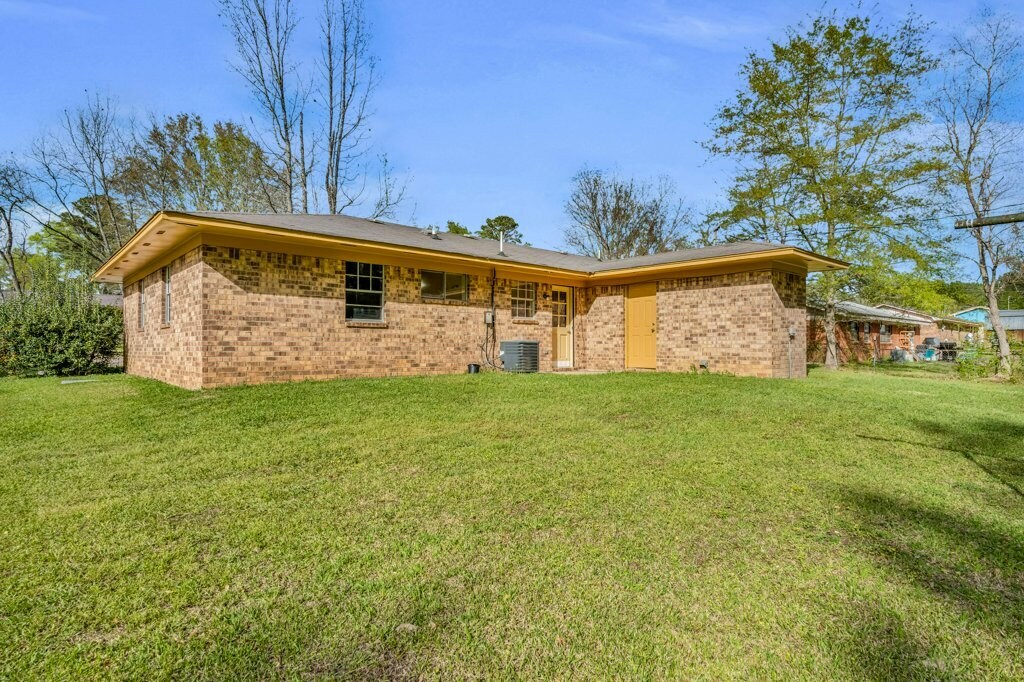 Building Photo - 128 Wyman Dr
