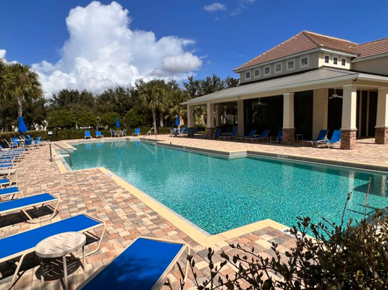 Building Photo - 11320 Jasper Kay Terrace