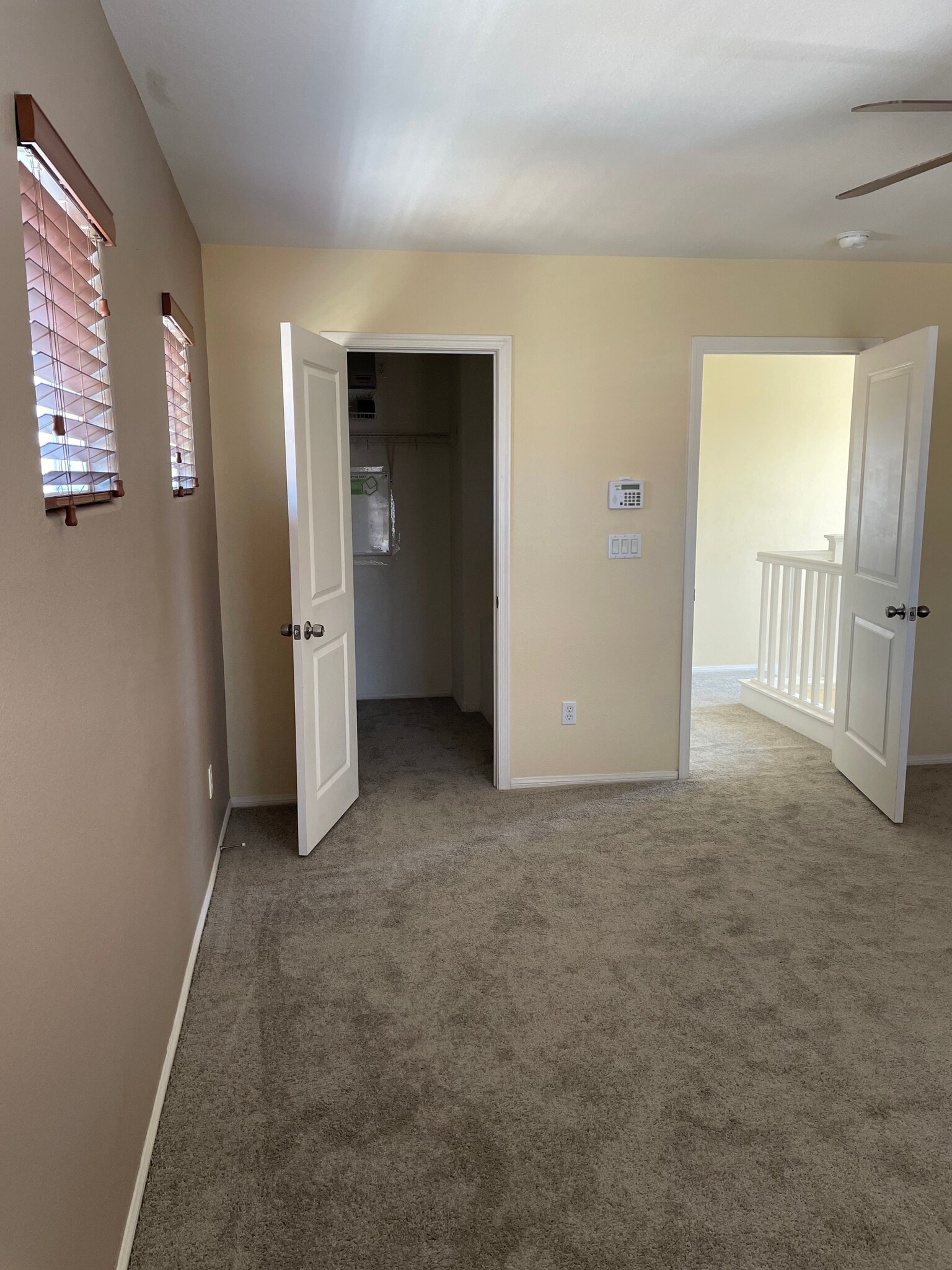 master bedroom - 11372 Colinward Ave