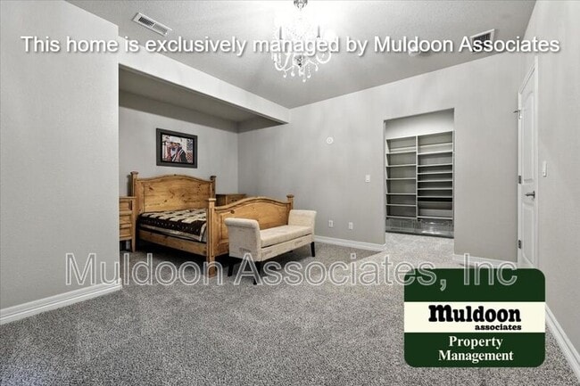 Building Photo - 13569 Park Meadows Dr