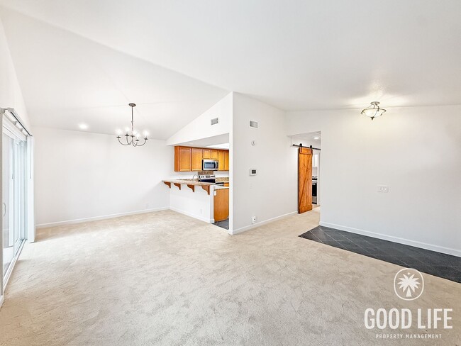 Building Photo - harming 2BR/2BA Townhome with Private Yard & 2-Car Garage in UTC