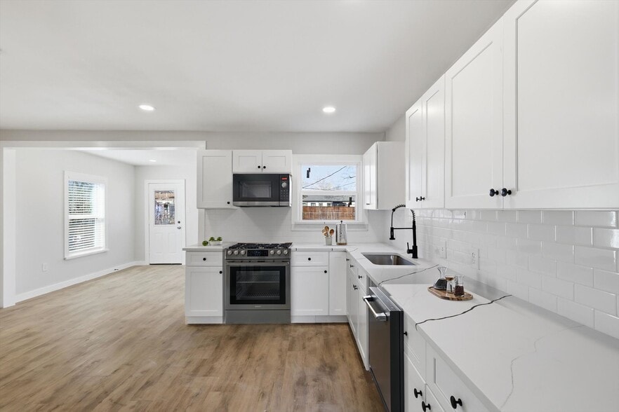 Building Photo - 2859 Marjorie Ave