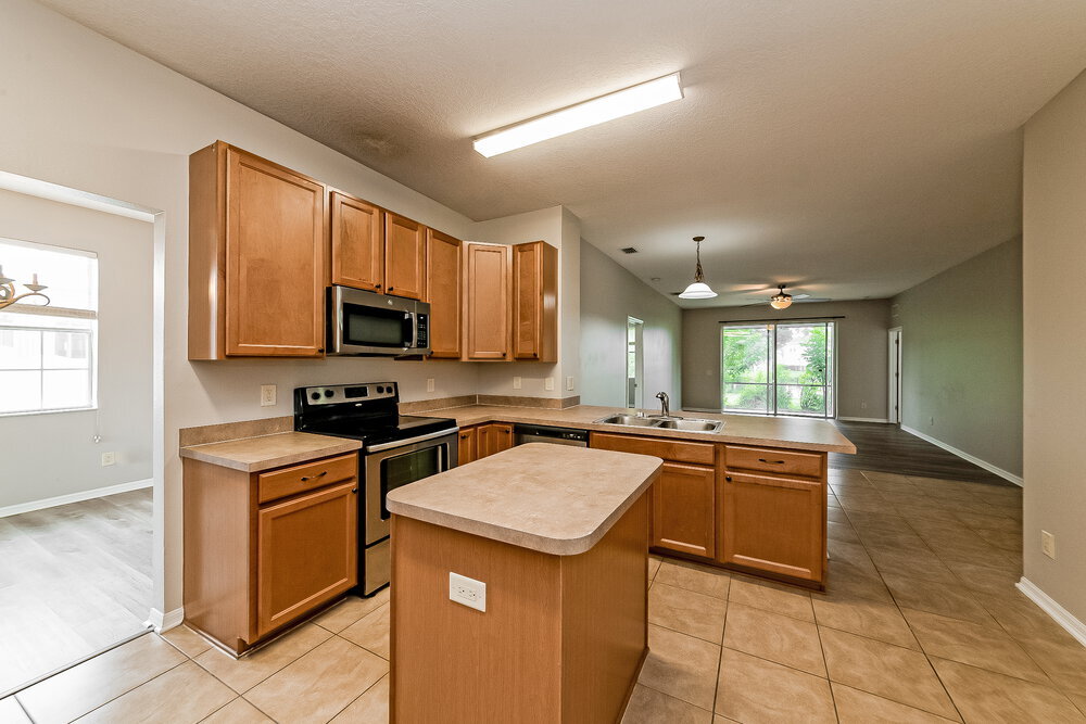 Building Photo - 9011 40th Ct E