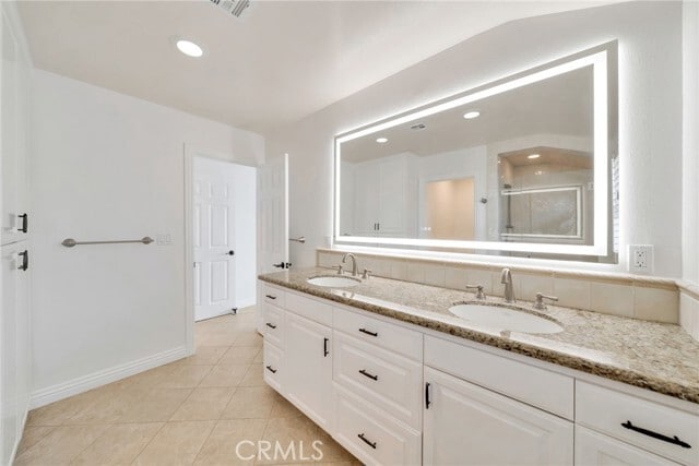 Building Photo - 3116 Breakers Dr