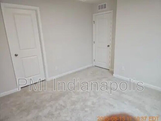 Building Photo - 1854 Cascades Dr