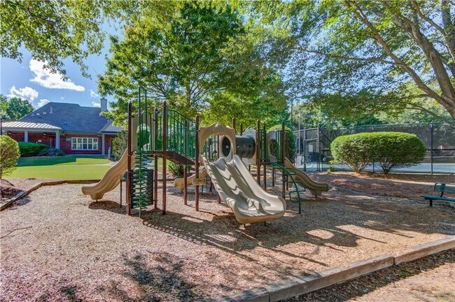 Building Photo - 316 Andridge Ct NW