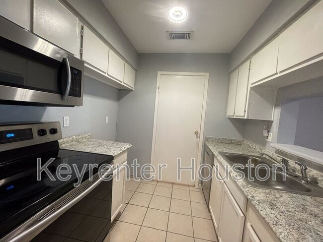 Building Photo - 12607 Ashford Meadow Dr