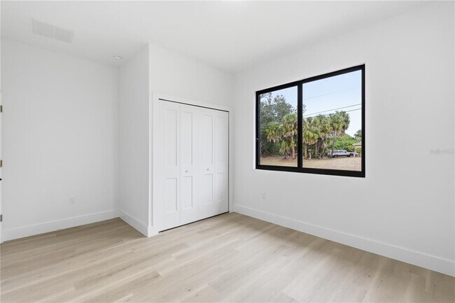 Building Photo - 3537 Enid Ln