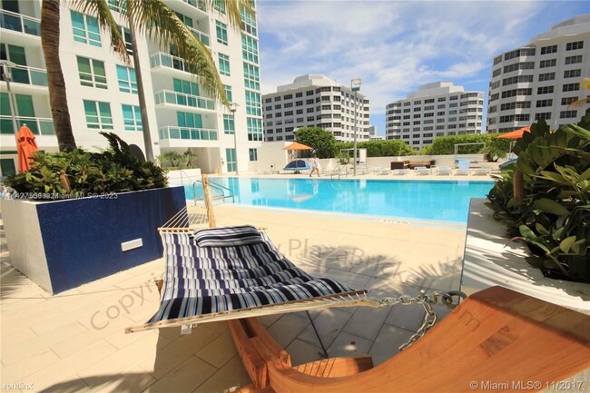 Building Photo - 1 br, 1 bath Condo - 951 Brickell Ave Apt ...