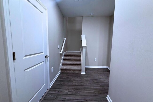 Building Photo - 4939 SW 81st Lp