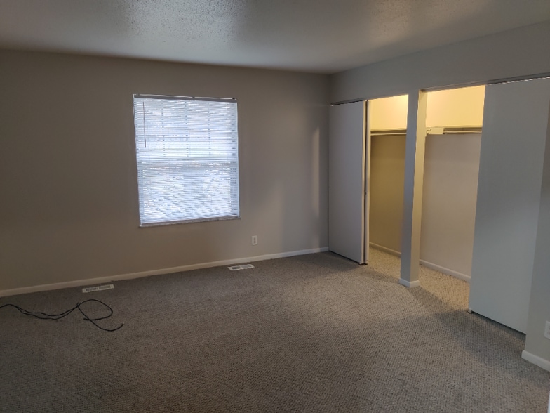 Building Photo - 5509 Glenridge Dr