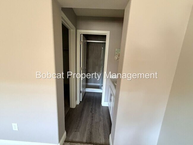 Building Photo - 1334 Campagni Ln