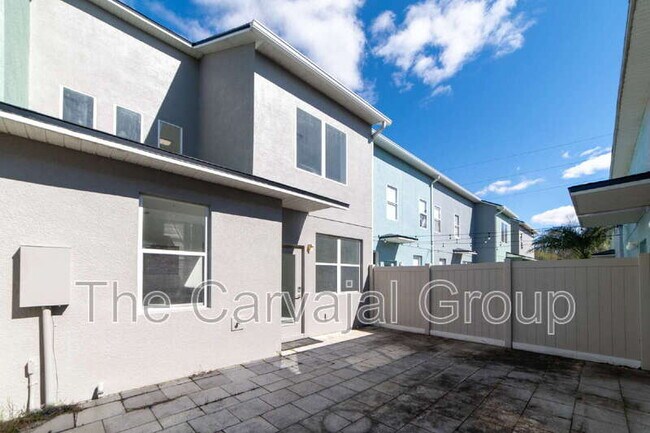 Building Photo - 10224 Vickers Ridge Dr