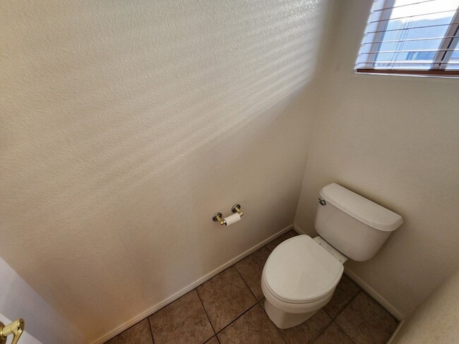 Building Photo - Charming Single-Story Pulte Home in a corner lot. 0