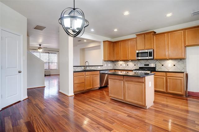 Building Photo - 2524 Jacobson Dr