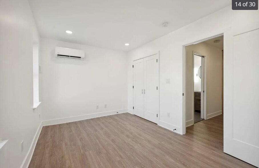 Building Photo - 5043 SPRUCE St