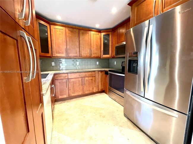 Building Photo - 3709 Cocoplum Cir