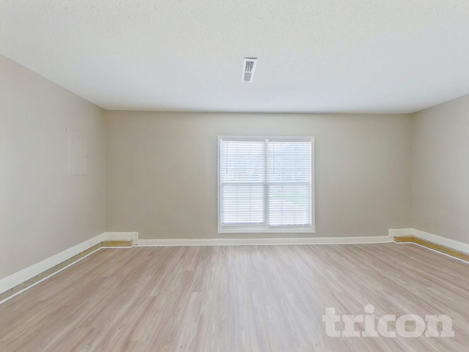 Building Photo - 3453 Sunset Rd